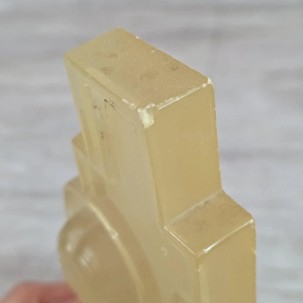 Vintage MCM Lucite Face Of Jesus Christ W. Cross Christian Crucifix Clear Yellow